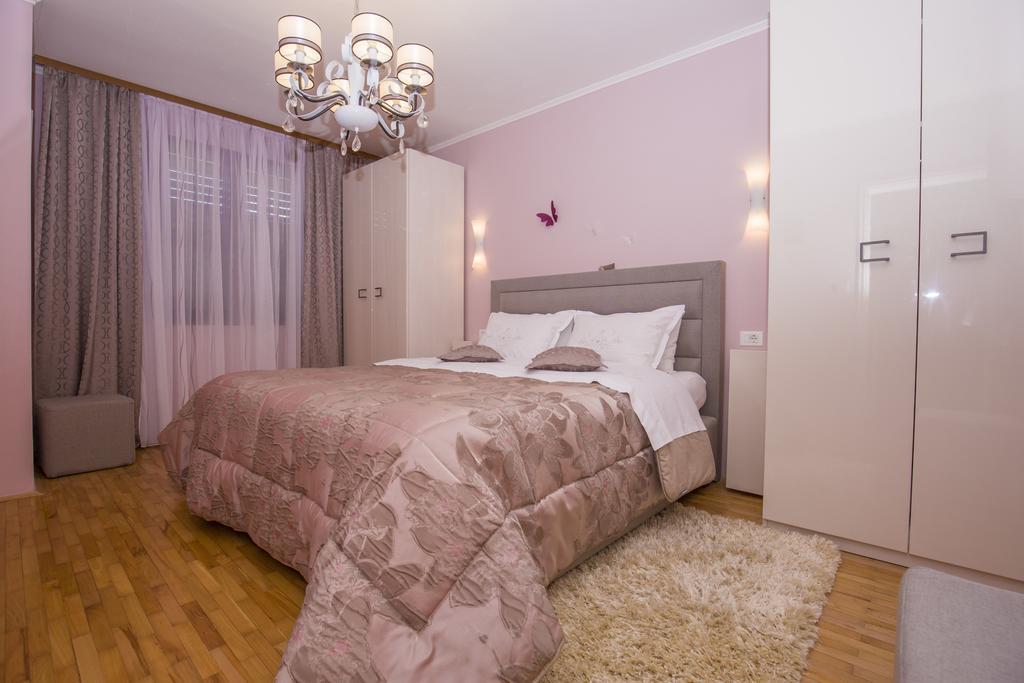 Apartments Ragusa Rovinj Exterior photo