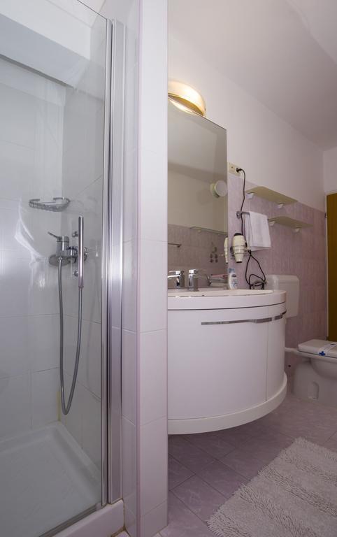 Apartments Ragusa Rovinj Exterior photo