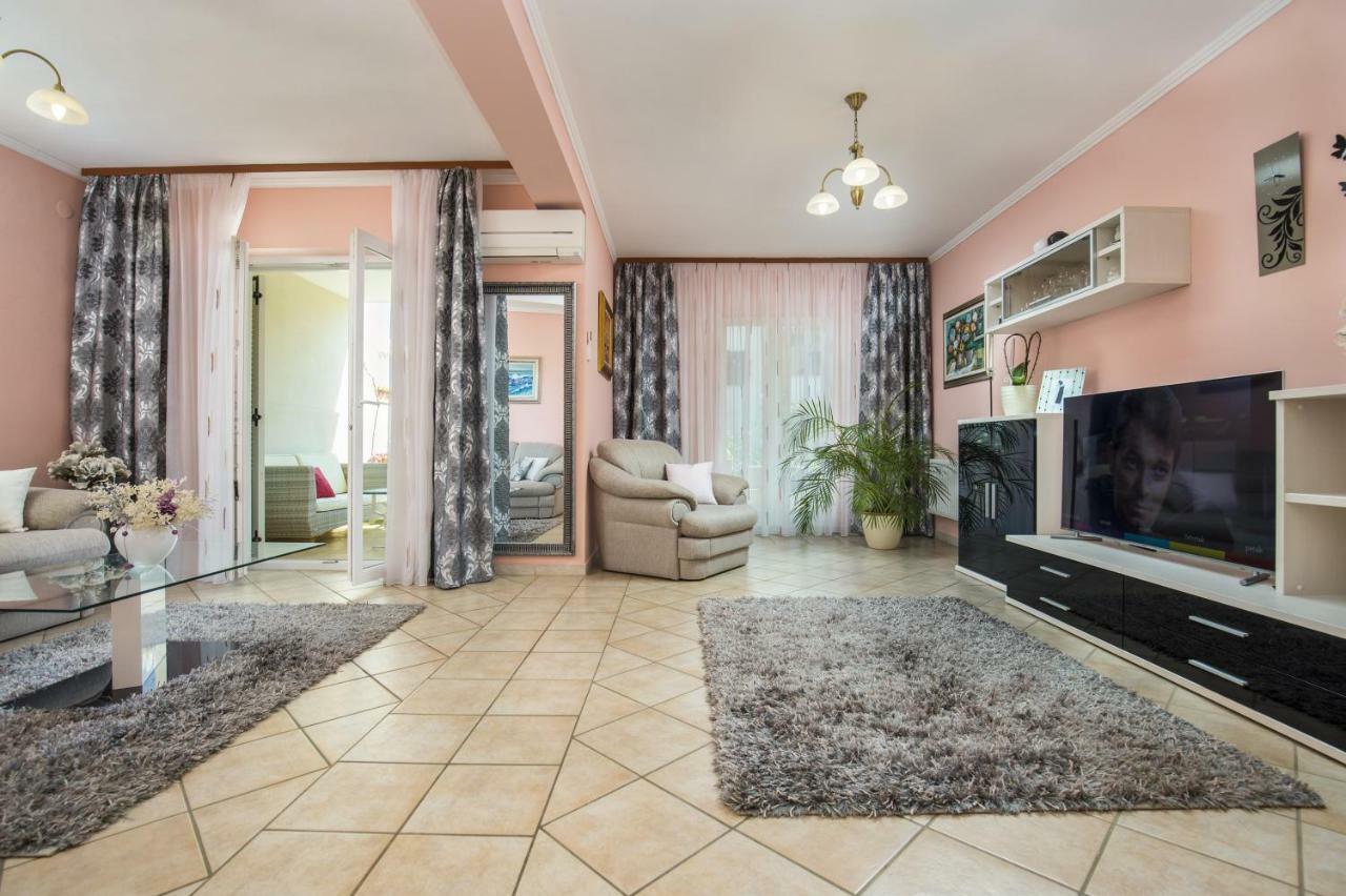 Apartments Ragusa Rovinj Exterior photo